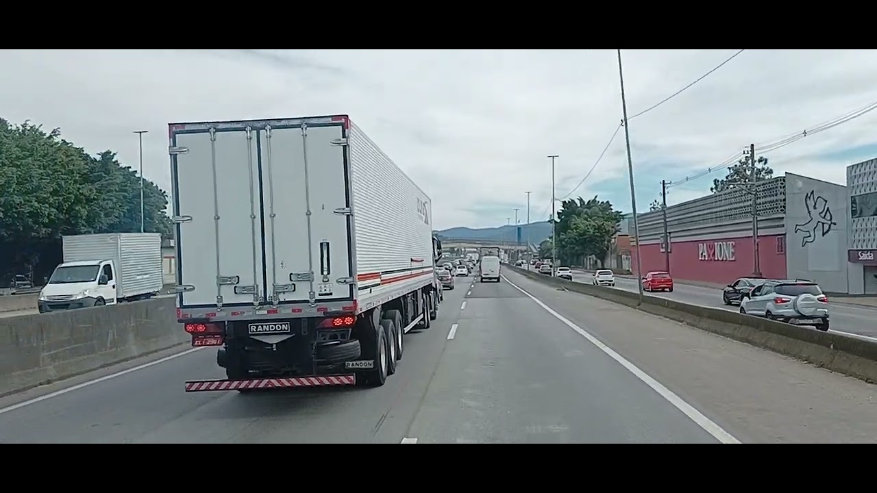 Marginal Tietê SP Rodovia Presidente Dutra Margiando pra entrar na Fernão Dias BR 381