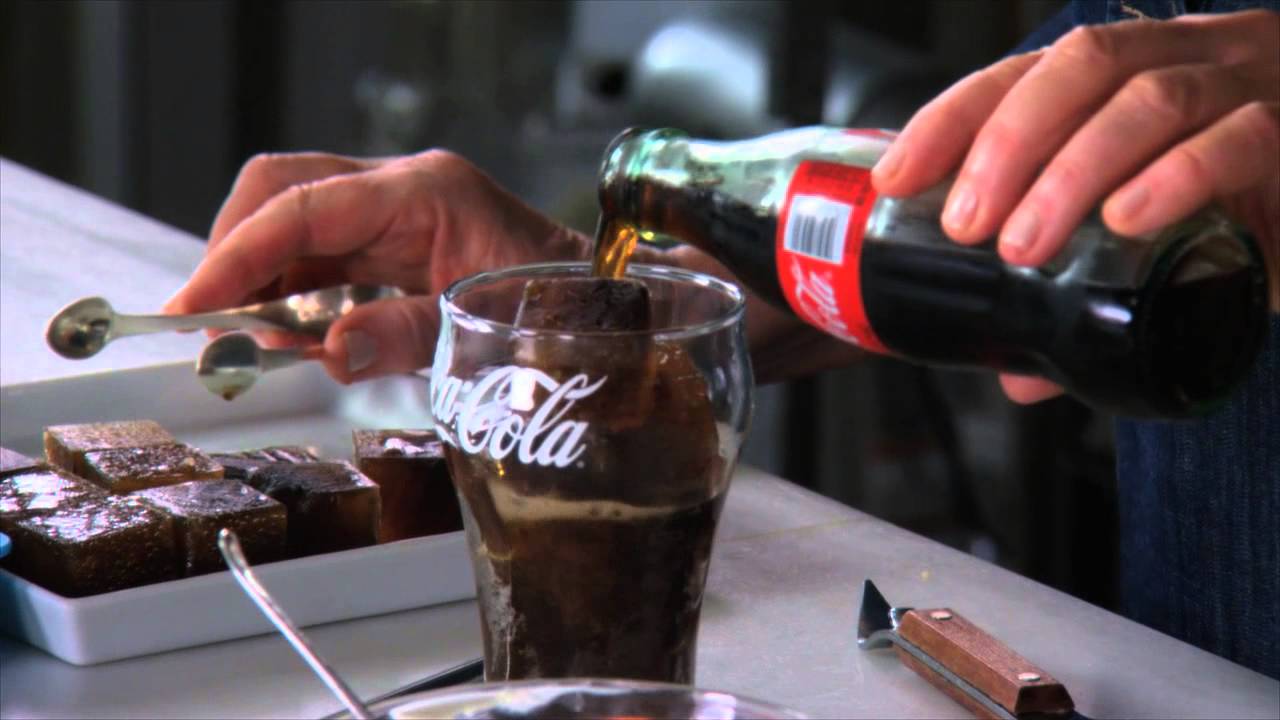 Martha&rsquo;s Coke&reg; Float with Coca-Cola Ice Cubes - Martha Stewart