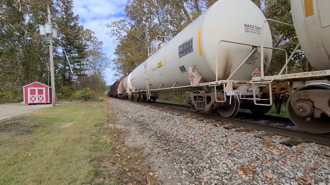 KN381 with 6008 in lead