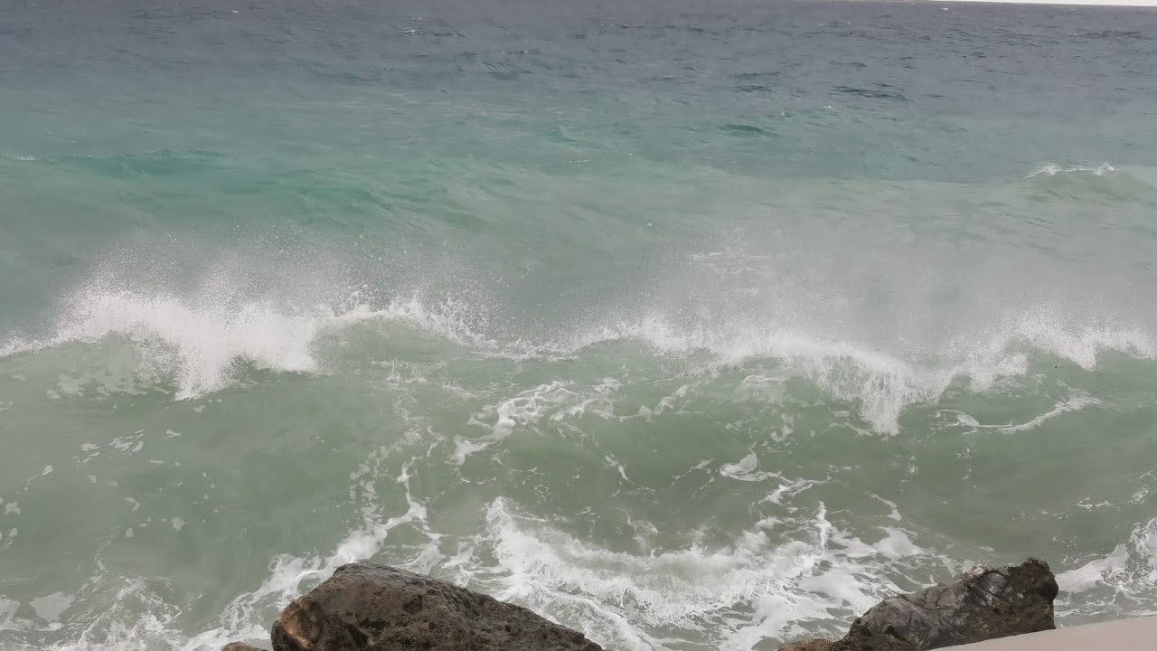 onde da incubo Finale Ligure forte mareggiata