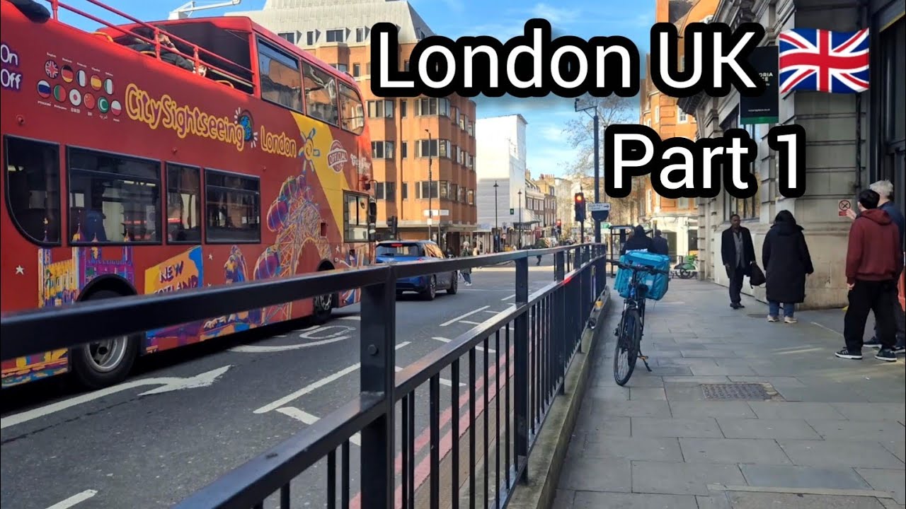 My first hour in buzzing Central London. 