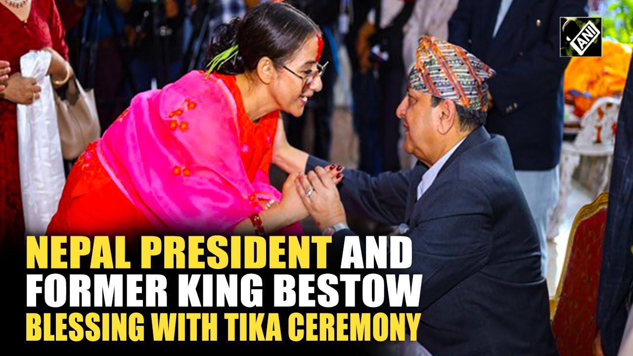 Nepal President and former King offer 'Tika' to public on Vijaya Dashami