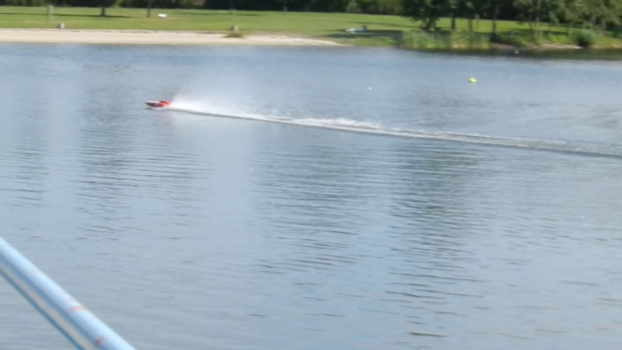 Stihl RC Mystic C 5000 Turbine powered hits a buoy
