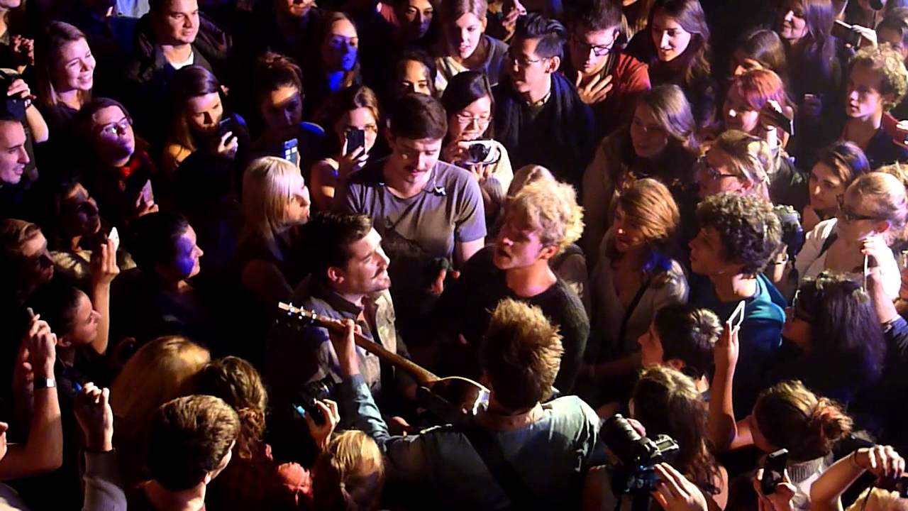 Kodaline - In A Perfect World - Live Acoustic Session @ Le Divan du Monde 26.11.2013 HD
