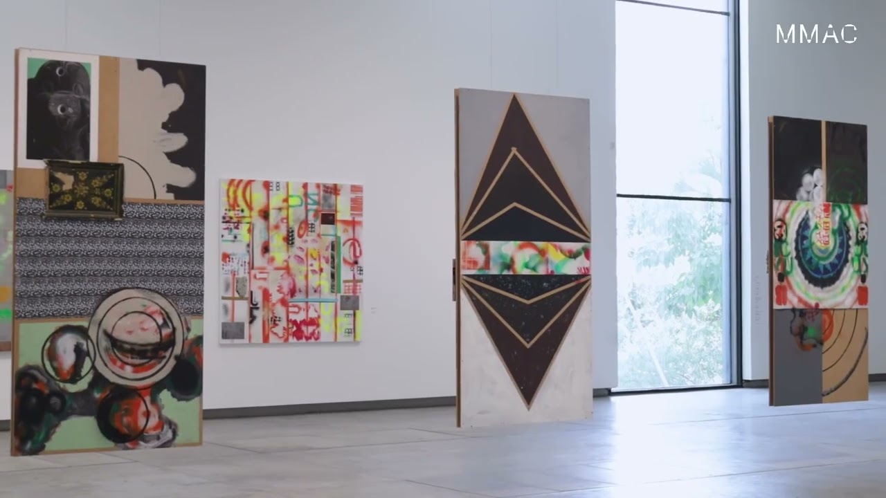 Exposición Caer Fuera de Roberto Turnbull