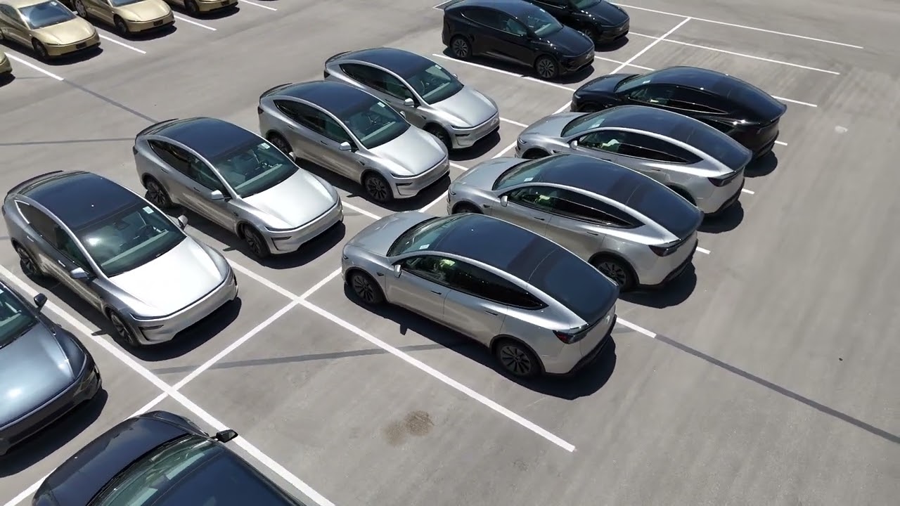 Tesla Model Y L spotted at GigaTexas' outbound/west lot? 7-5-26
