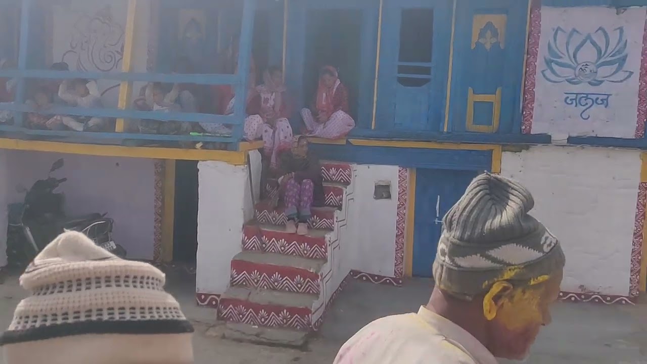 Kumaoni Holi celebration, Kanda village valley