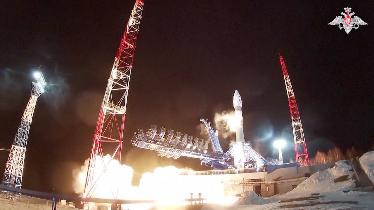 Russia launches space rocket with military device
