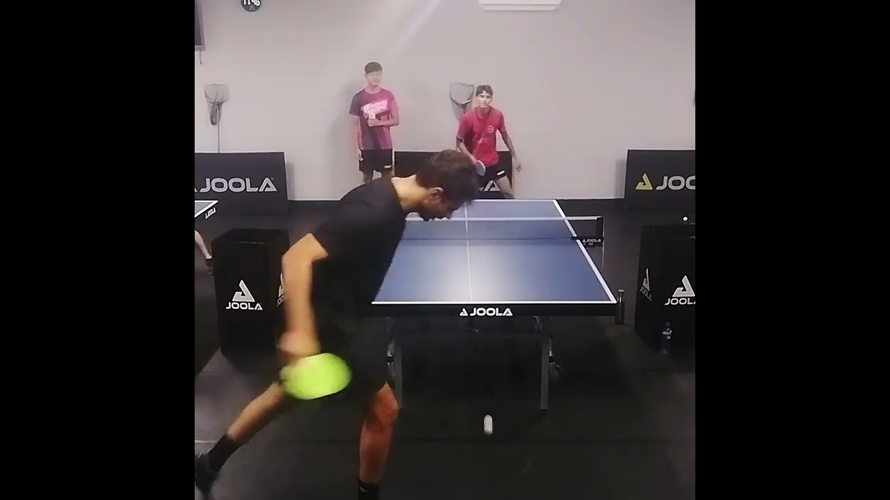 Treinando contra estilo pineiro 🏓