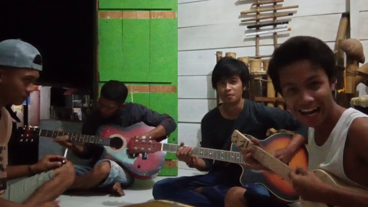 Karambangan - ZOMBIE LUWUK BANGGAI NAMBO