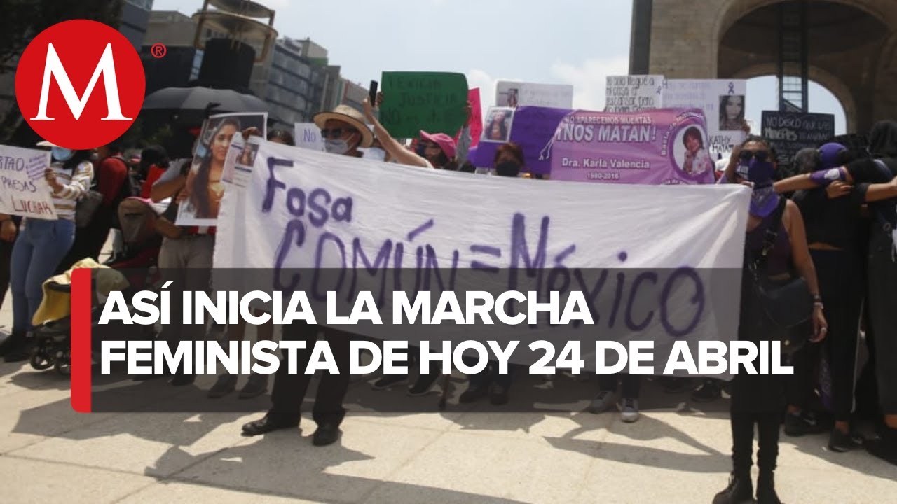 Inicia marcha de colectivos feministas rumbo a la Fiscal&iacute;a General de la Rep&uacute;blica