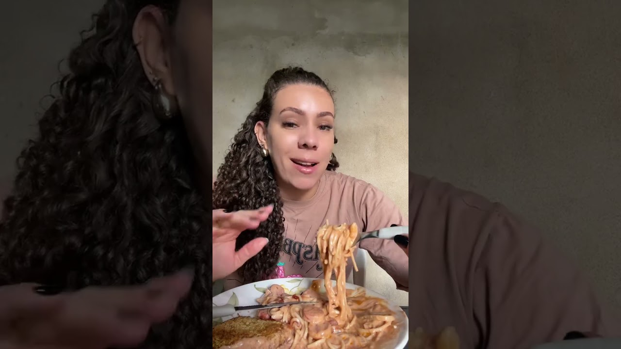 #almoça comigo macarrão e muita pimenta