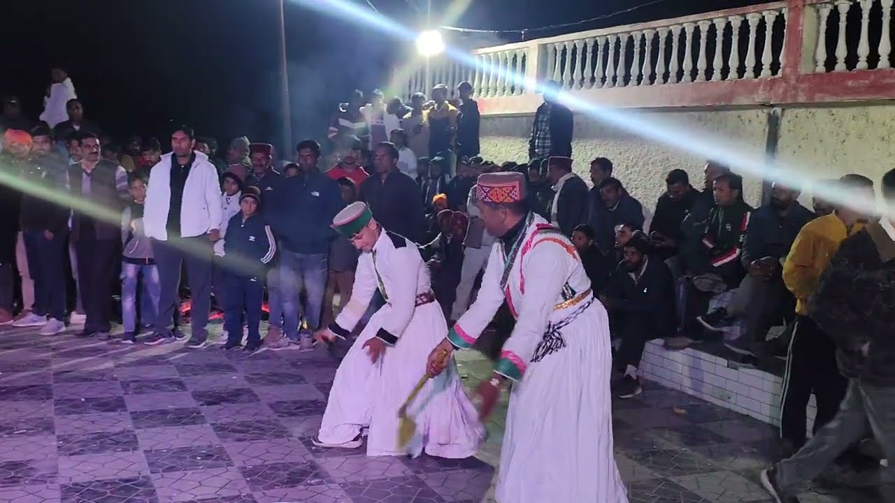 जौनसार बावर की संस्कृति जंगबाजी ⚔️ 🙏🏻 • बिजनू