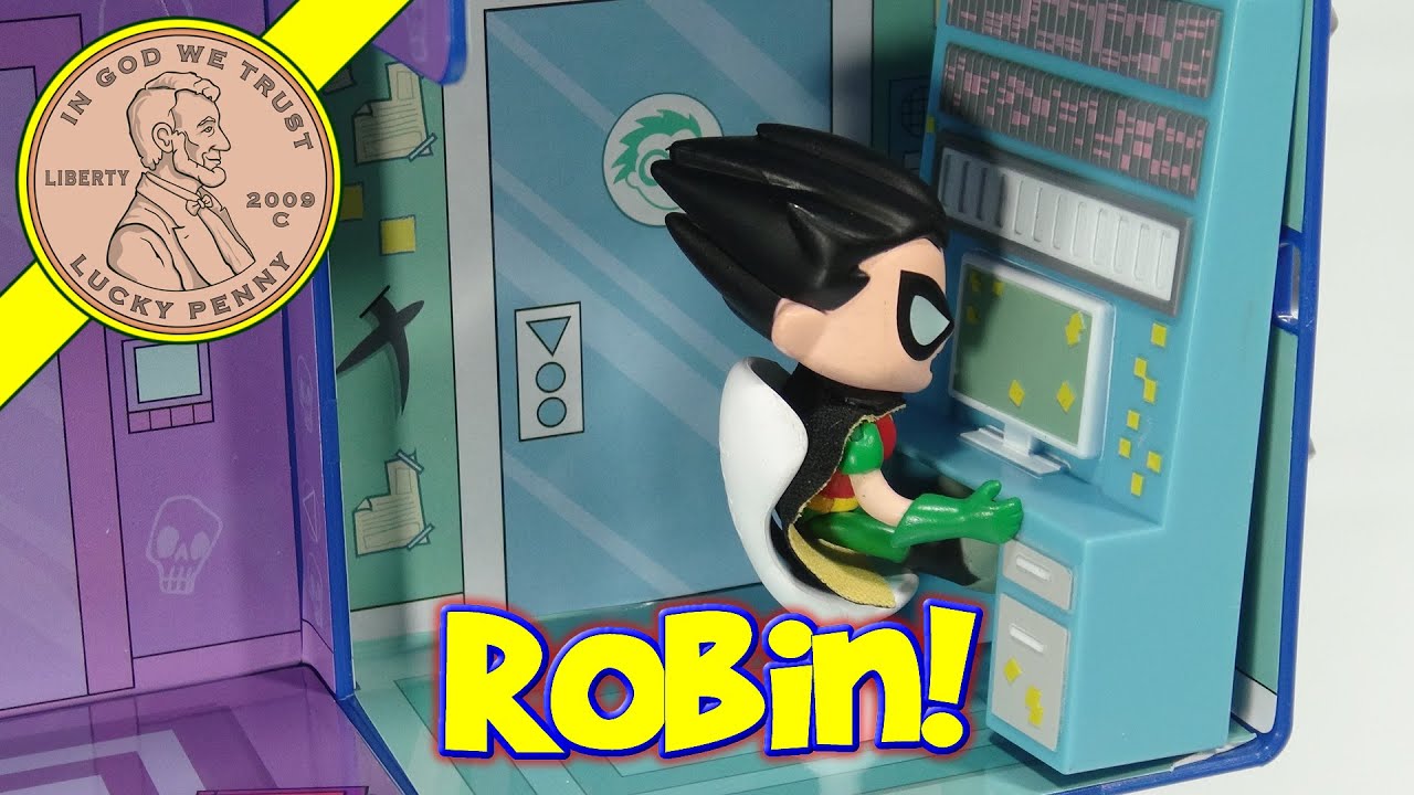 Teen Titans Go! T Tower Play Set - Robin, Raven, Cyborg & The Gang
