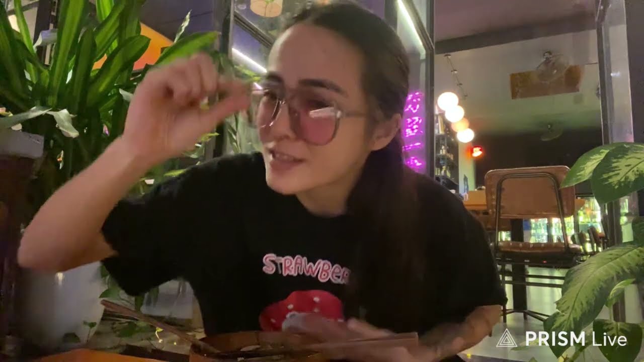 noone date:  you watching am eating walking crying talking singing laughing end full and thirsty