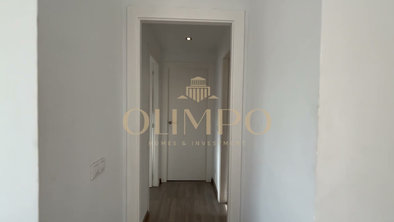 Inversión en Paterna (Sotolivar): Piso Alquilado con Garaje y Trastero (1056)