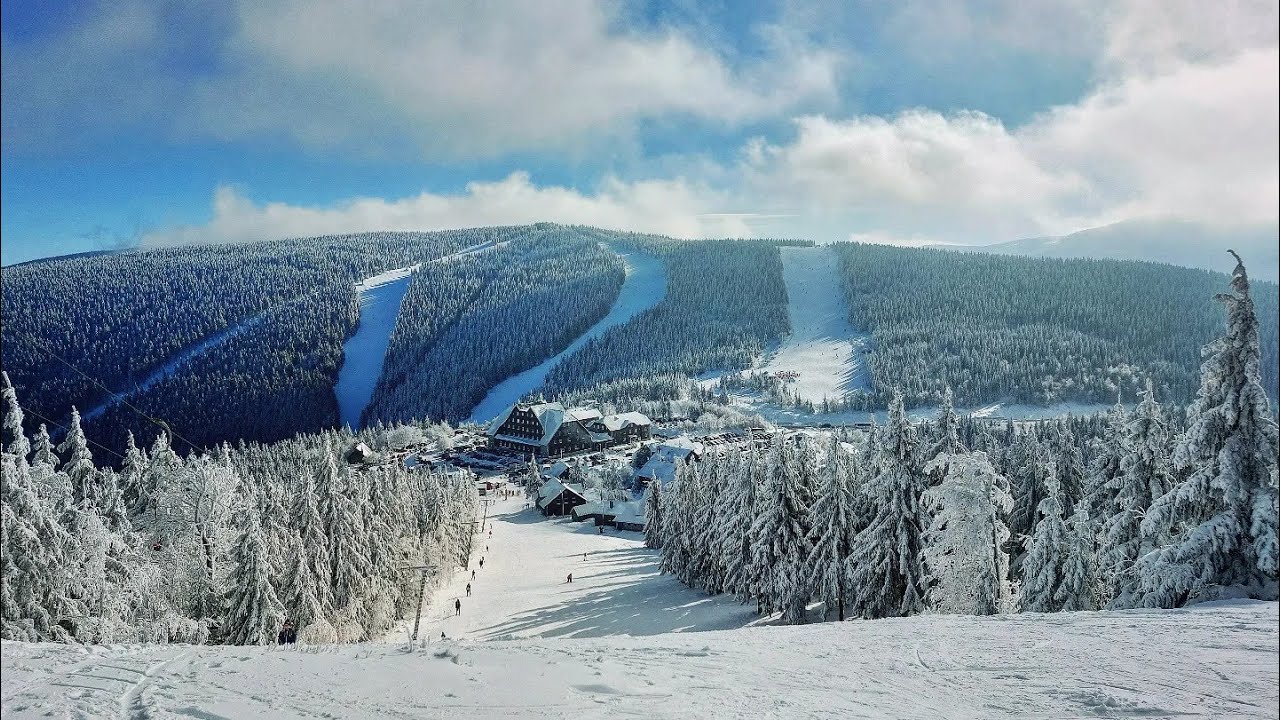 SKI areál Červenohorské sedlo - Atomic Redster G7 2024