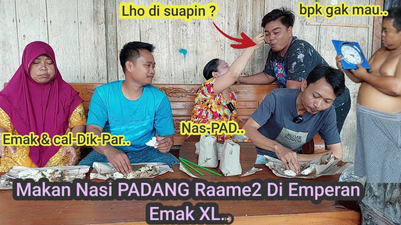 Makan Nasi Padang Rame² ‼️ Di Emperan Emakk