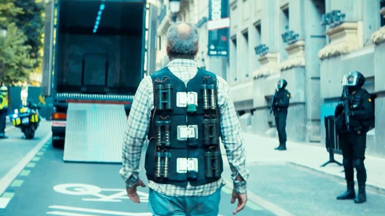 2024最新动作惊悚片，出租车司机被装上定时炸弹，还要被关进防爆车~~