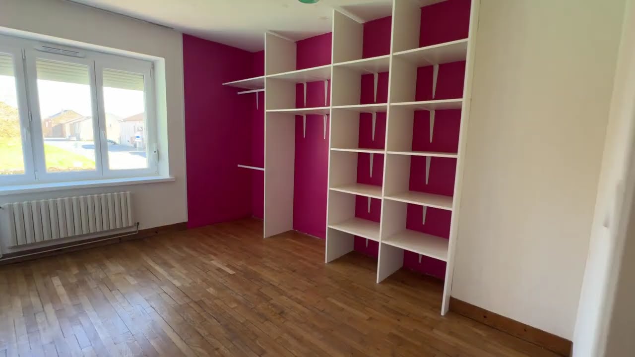 Maison de village rénovée de 105 m2 SH sur 830 m2 de terrain à SORMONNE