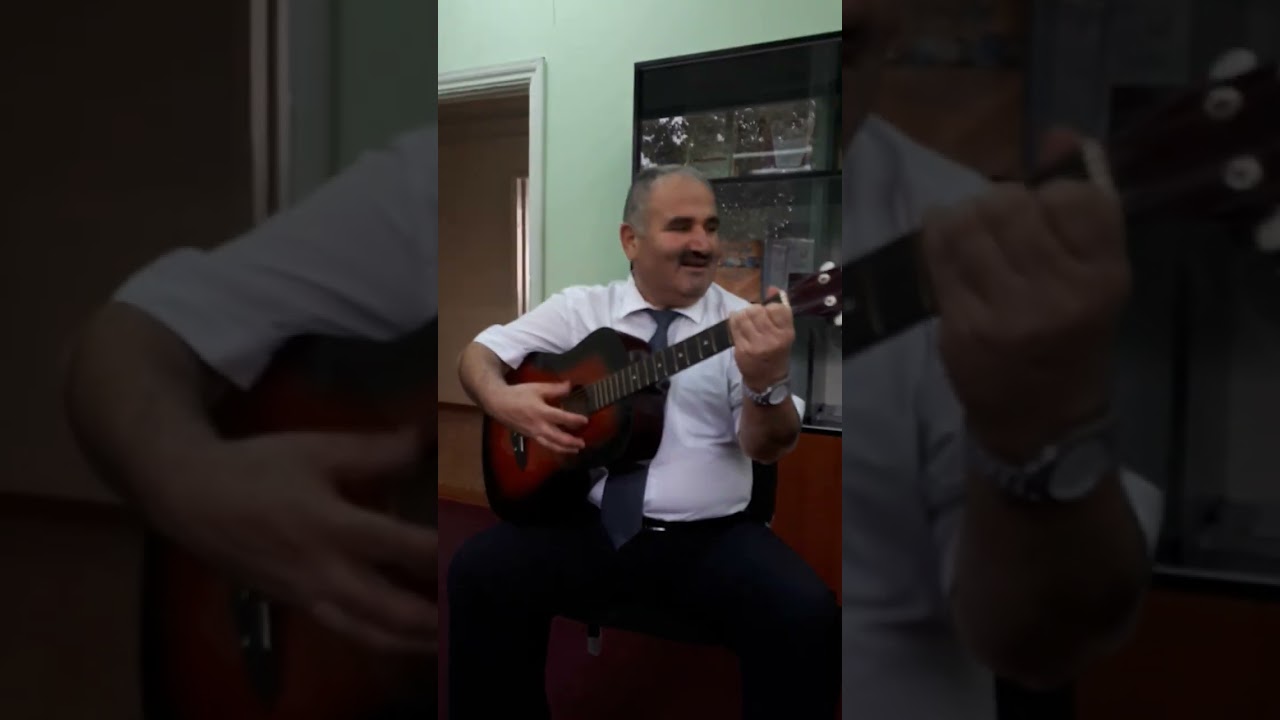 Ёде аз устоди зиндаед. Кобулиев Зайналобиддин.