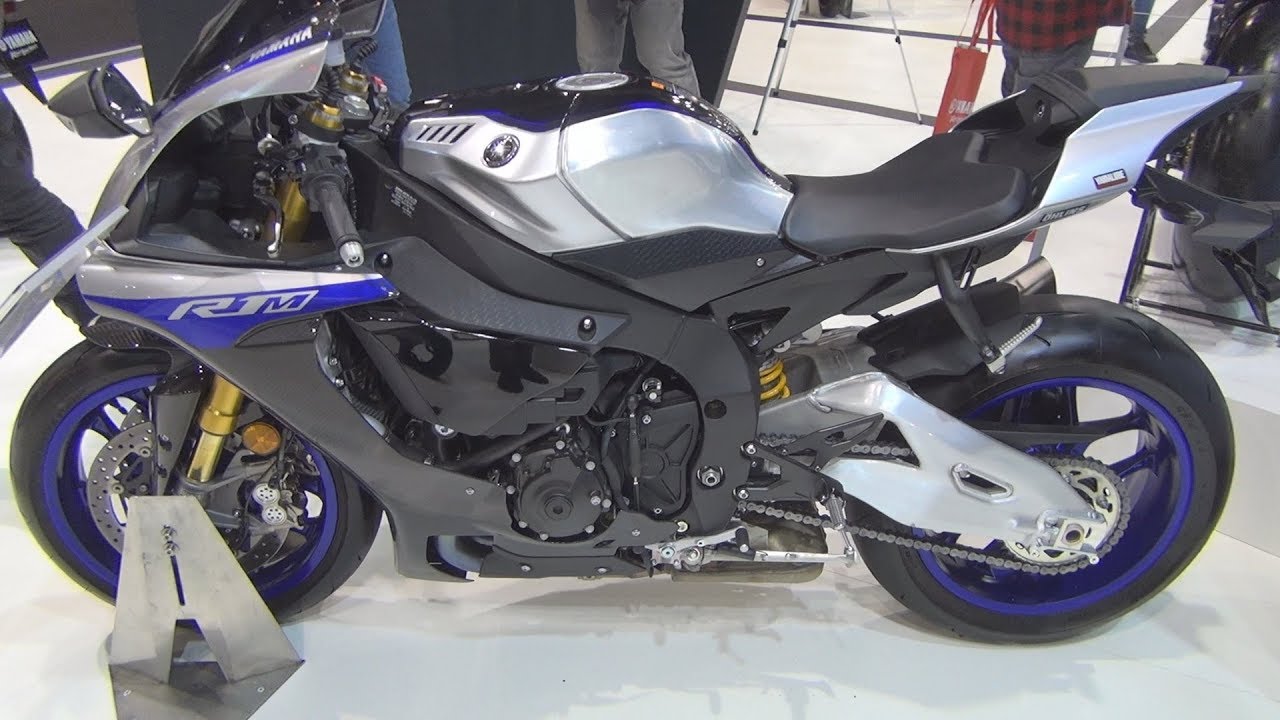 Yamaha YZF-R1M (2019) Exterior and Interior