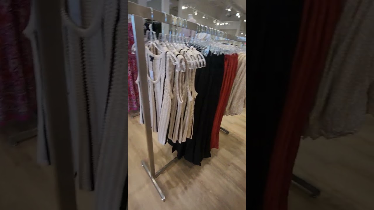 Anne Taylor Outlet Store 