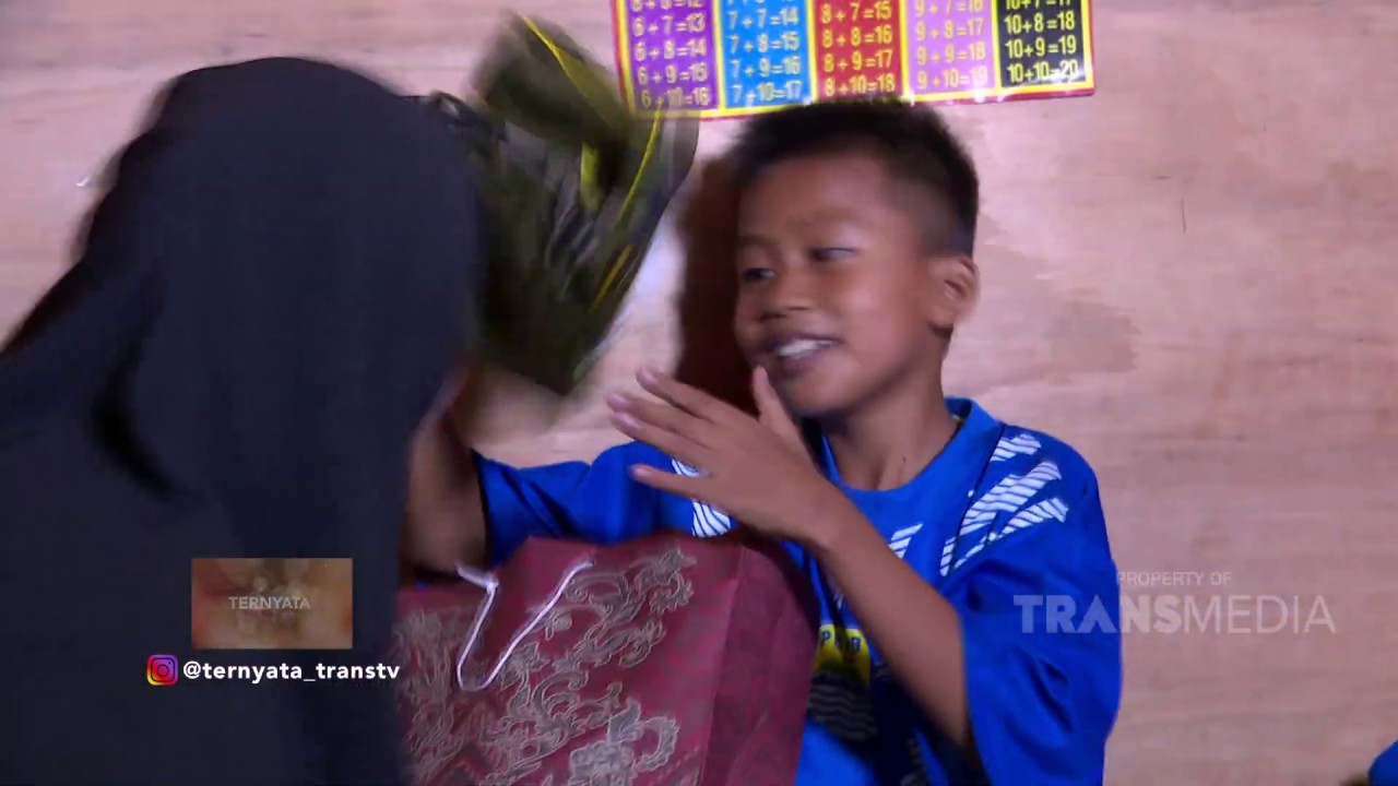 TERNYATA - Ramita Kunjungi Rumah Bocah 12 Tahun Yang Jadi Tulang Punggung Keluarga (12/8/19) Part 3