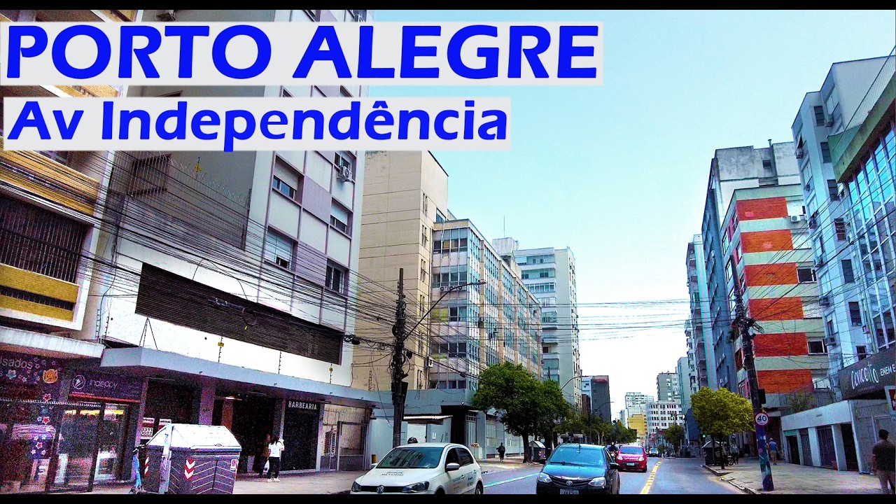 PORTO ALEGRE: Subindo a famosa Av. Independência, entre Praça D. Feliciano e Rua Sto Antonio