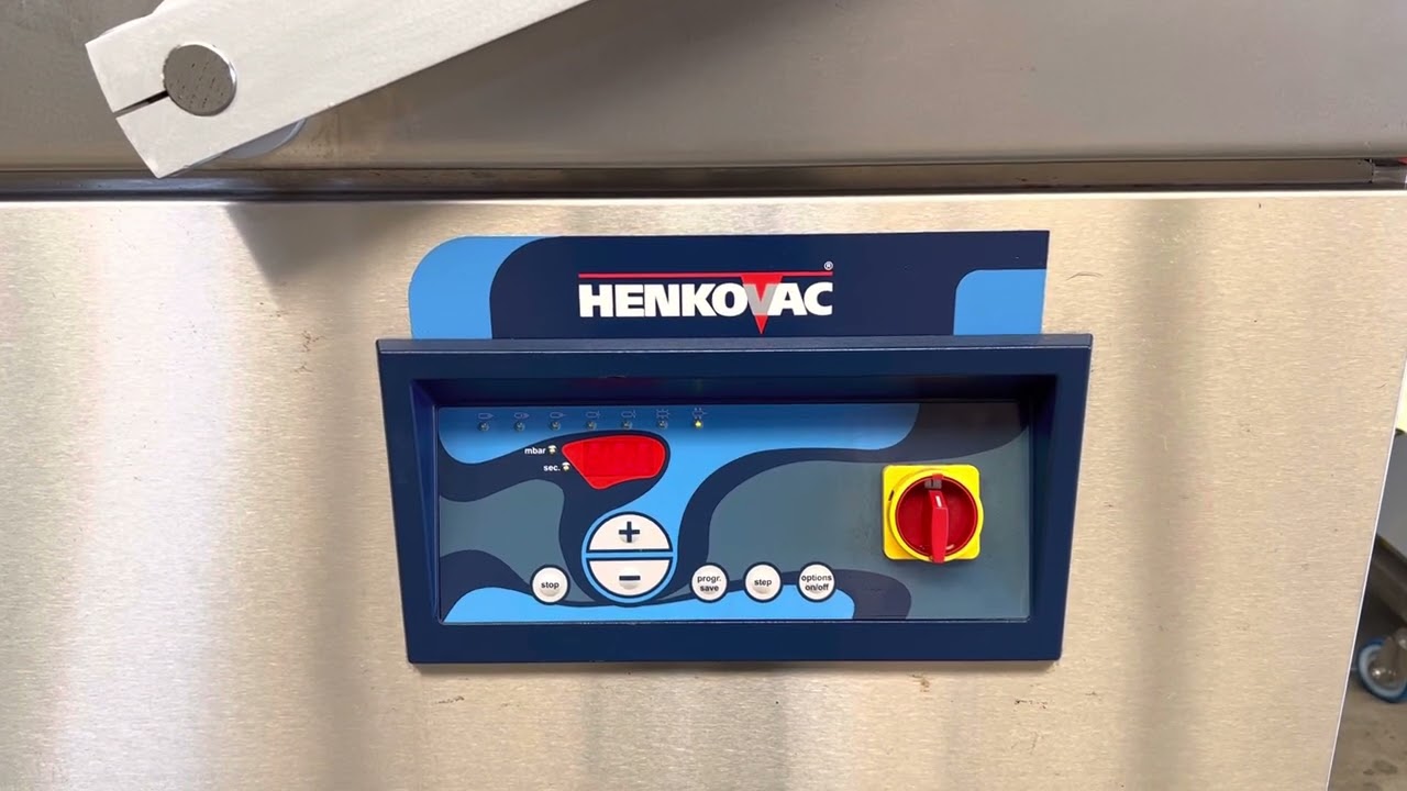 2011 Henkovac E-403XL vacuum packing machine