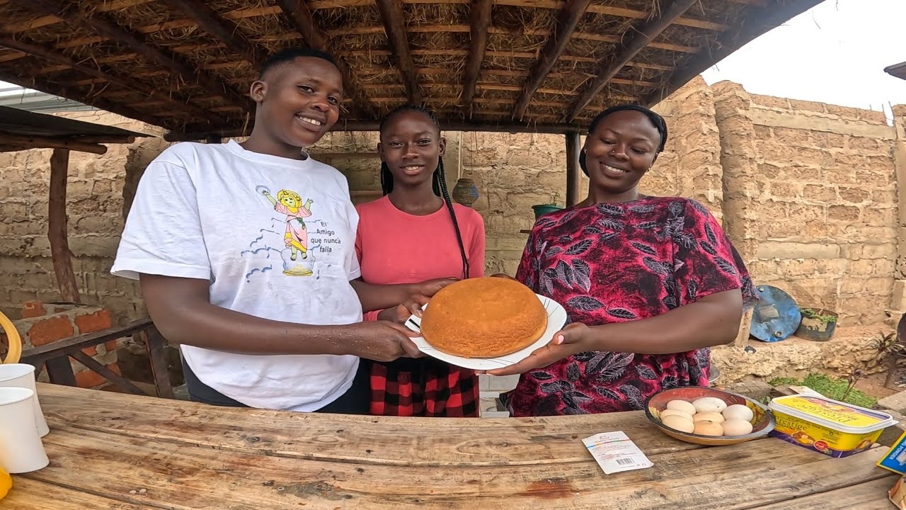 Beautiful Rainy Day🌧️||Ancient Method Of Baking Perfect Village Vanilla Cake🍰 Using Sand!