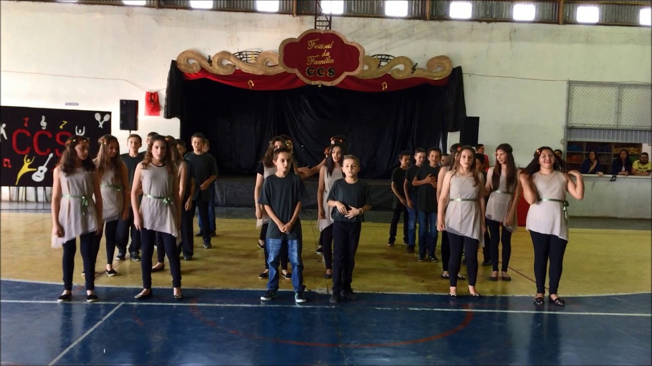 Trem Bala - Ana Vilela - 7º A Colégio Claudino 2017 Festival de dança e música