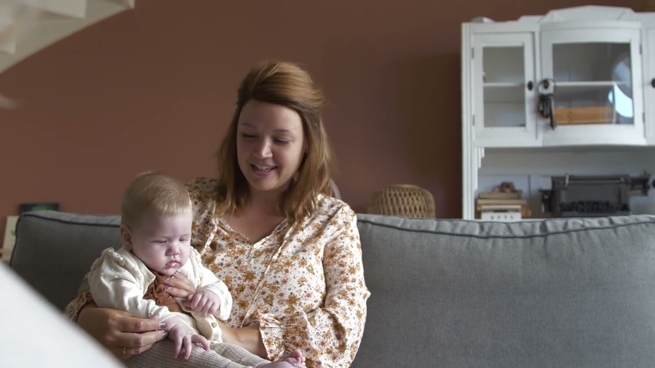 REVIEW // Thuis // Het Eerste Lied