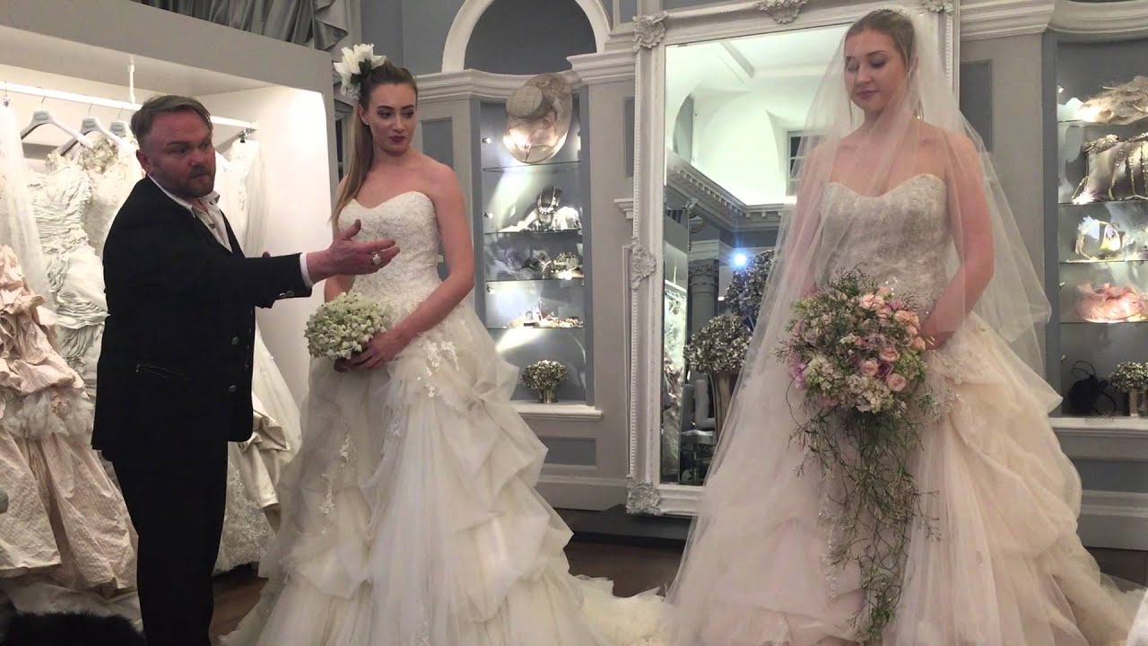 How to Hold a Bridal Bouquet