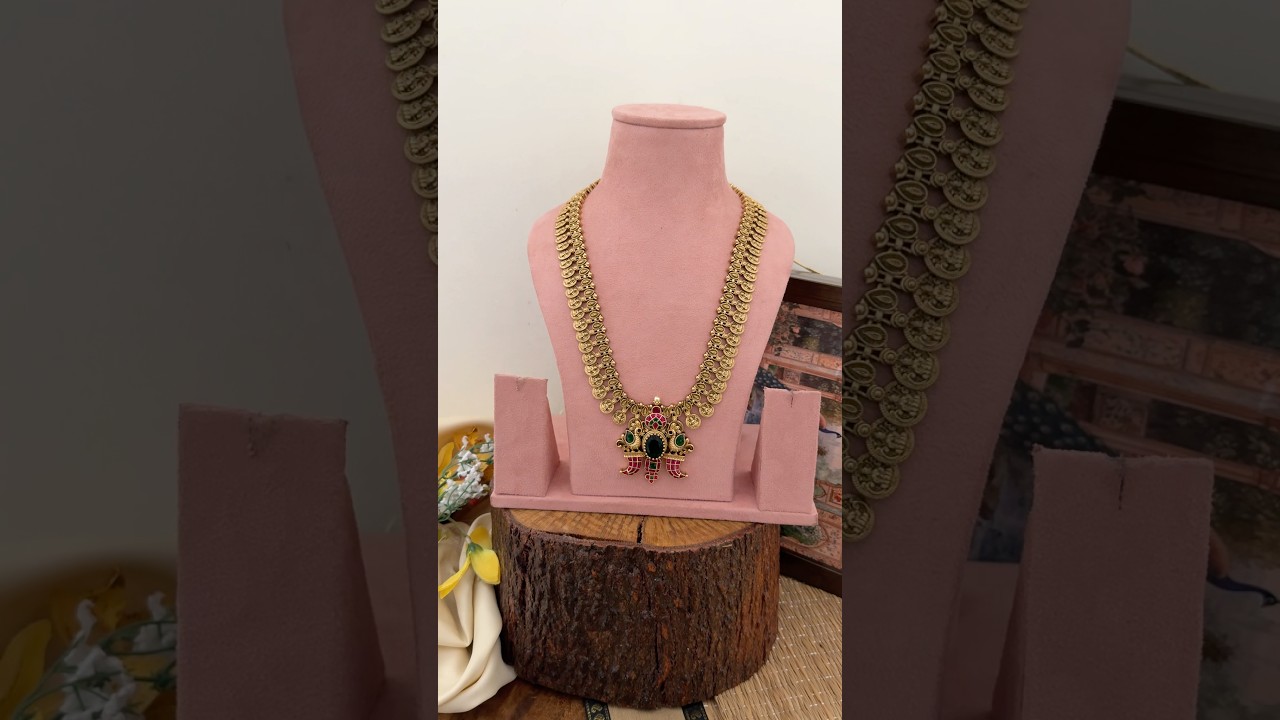 Beautiful Jadau Lakshmi kaasu maala with tiger claw pendant