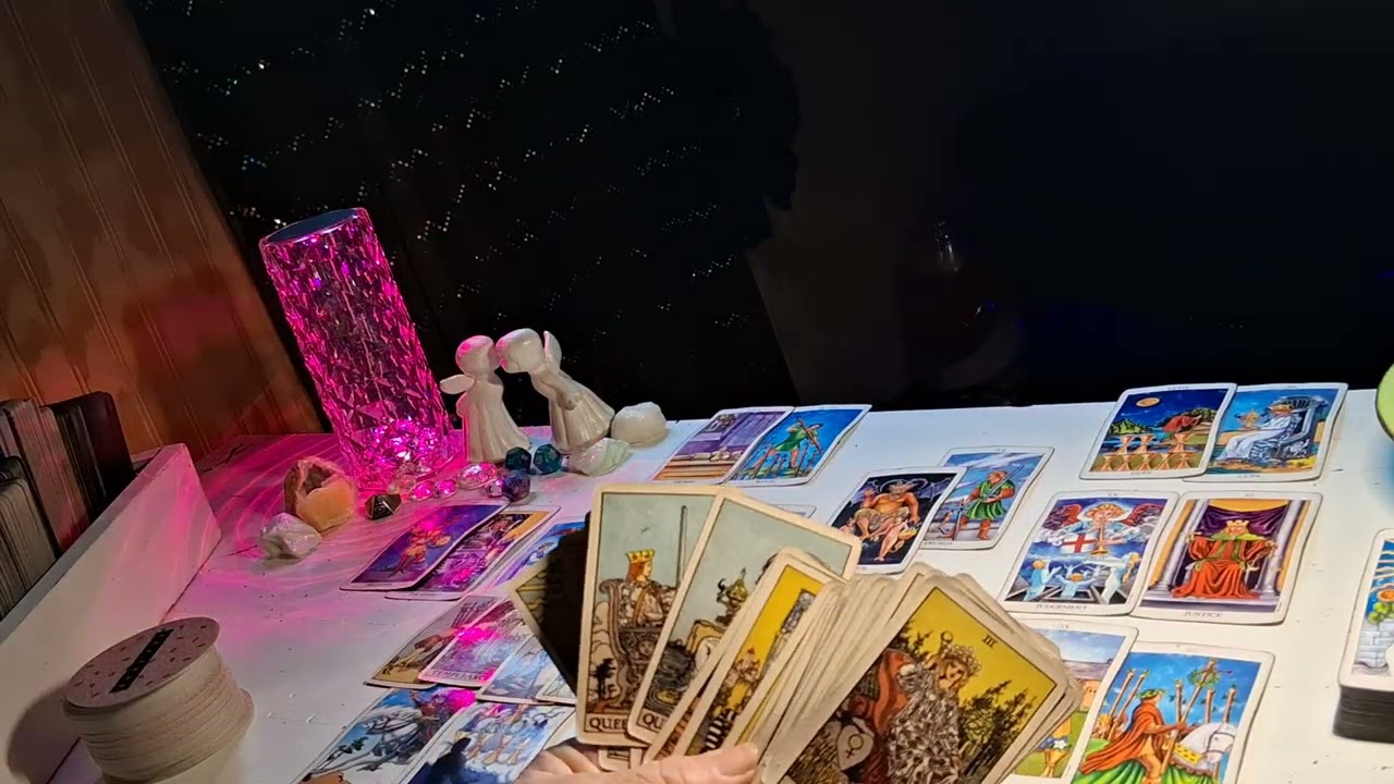 Лев 😎♌️👀Не оглядывайся назад 🕯🔔Это то, чего они от тебя хотят 🤬😈Приучи свой разум не обращать вни...