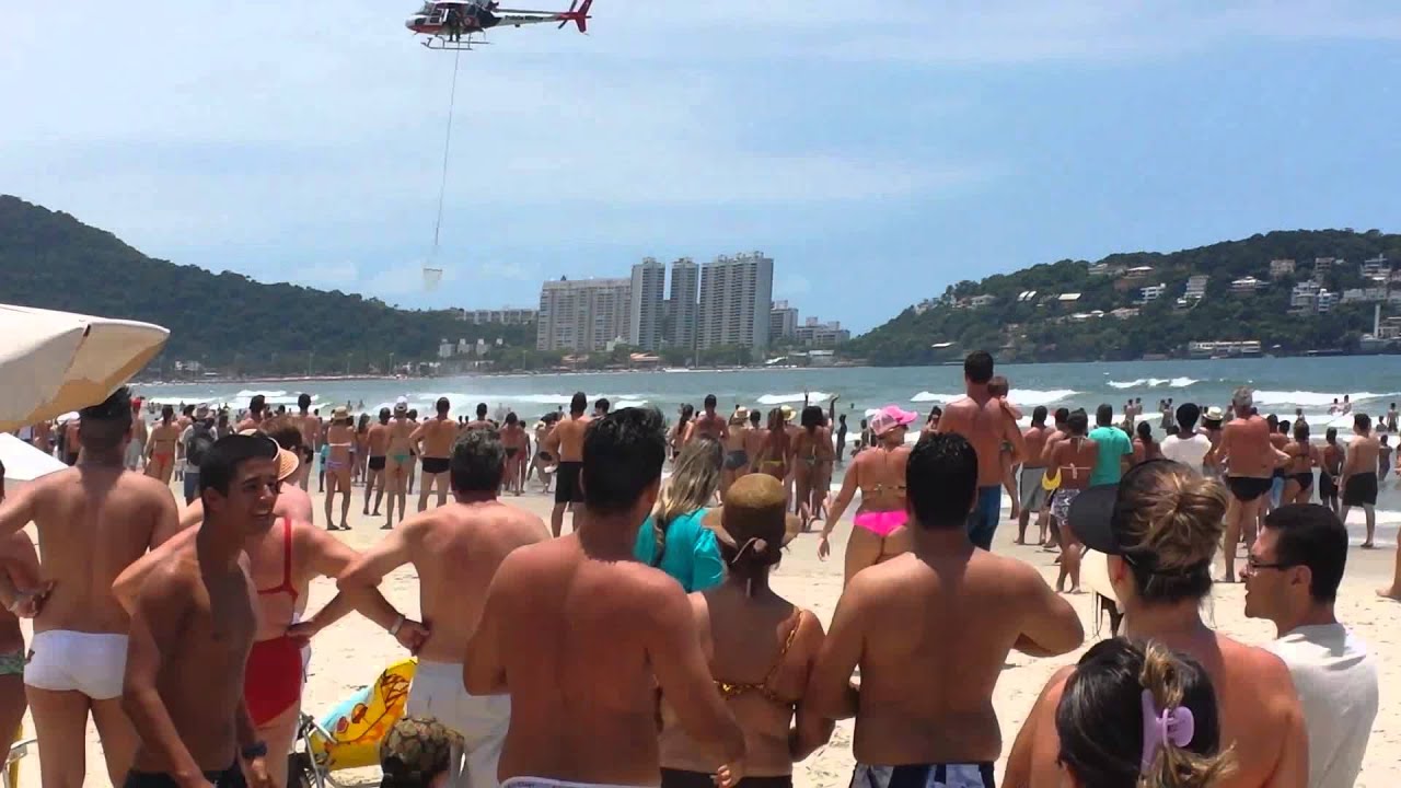 Resgate na praia da enseada