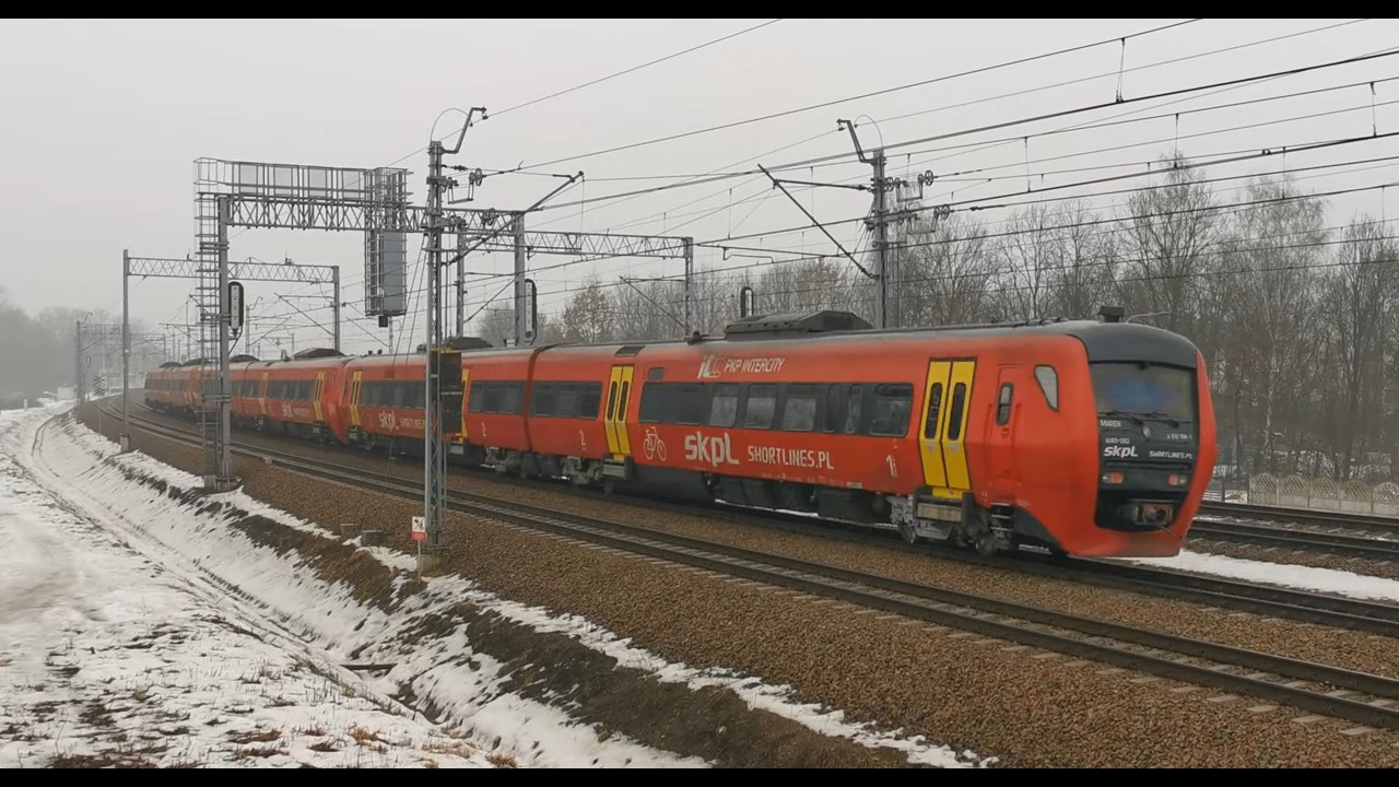 SD85-007 + SD85-003 IC 33110 Wetlina Zagórz - Kraków Gl