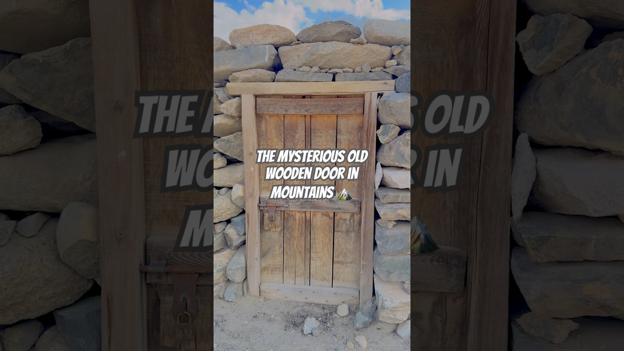 The Secret Behind This Ancient Wooden Door | Hidden Stories of the Past #ancientengineering #travel