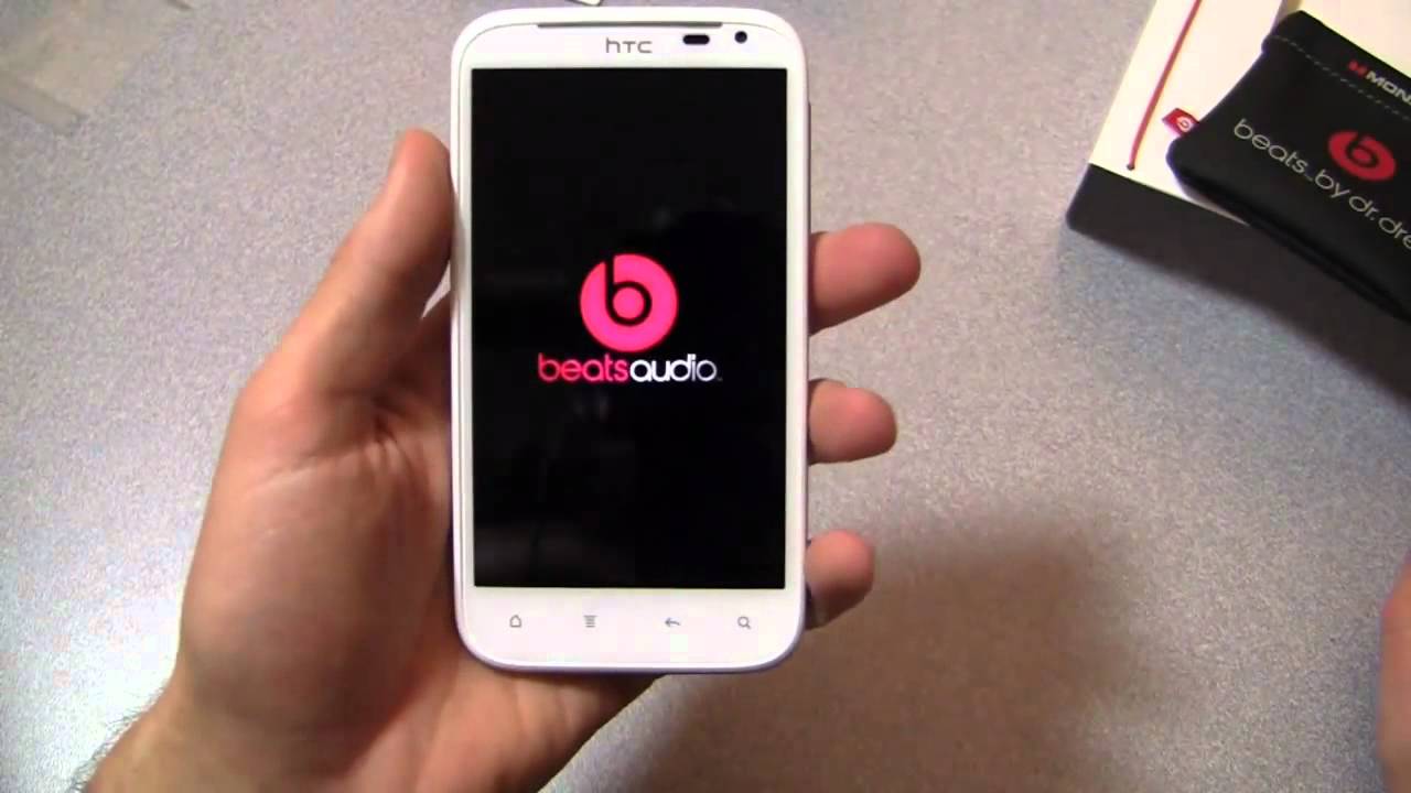 HTC Sensation XL Unboxing