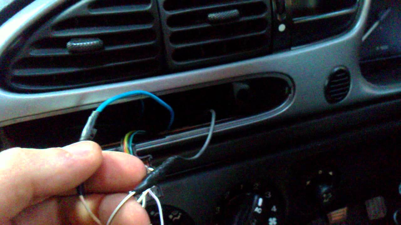 Ford Mondeo MK2 Installing a Trip Computer Part 1