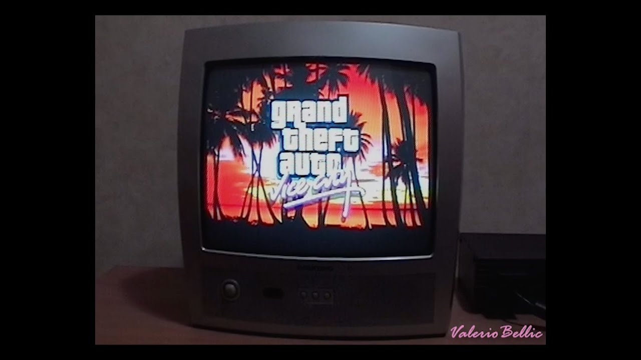 (2002) playing GTA Vice City on PS2 - 2020 EDITION