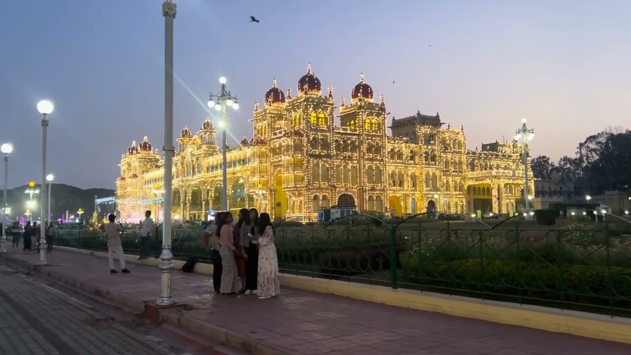 4K Walking Tour of Mysore Palace | Royal Heritage Walk in Mysuru