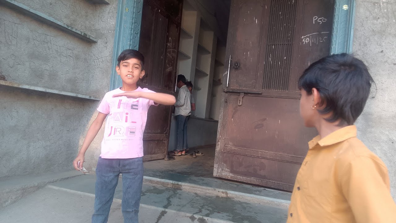 तो ग🙏🌹स आज मैं बाहर निकाला तो मेरा दोस्त बोला आज फ्री फायर खेलते हैं 1v1 कस्टम