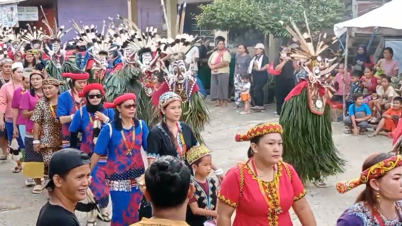 Hudoq Kawit Penutup suku Bahau Umaq Wak  Kampung Long Bagun ulu Thn.2023