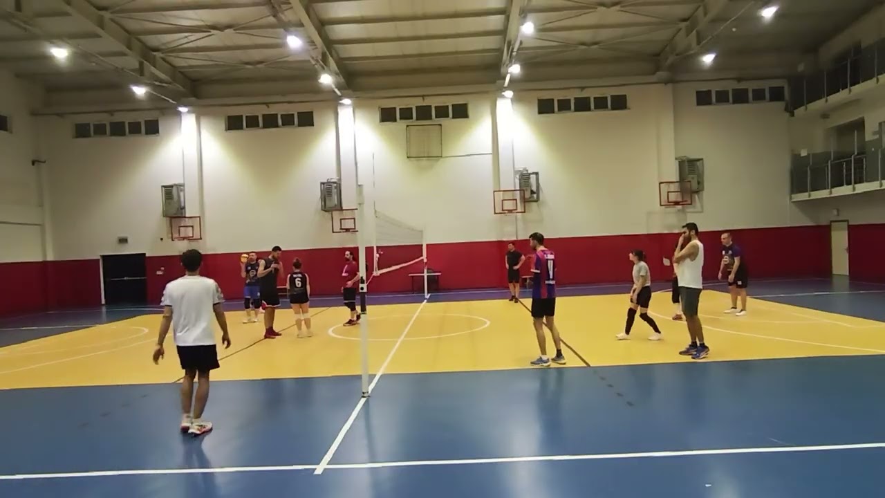 Voleybol Oyna Salı İyi Pro Elit 3 Mart 1. kısım