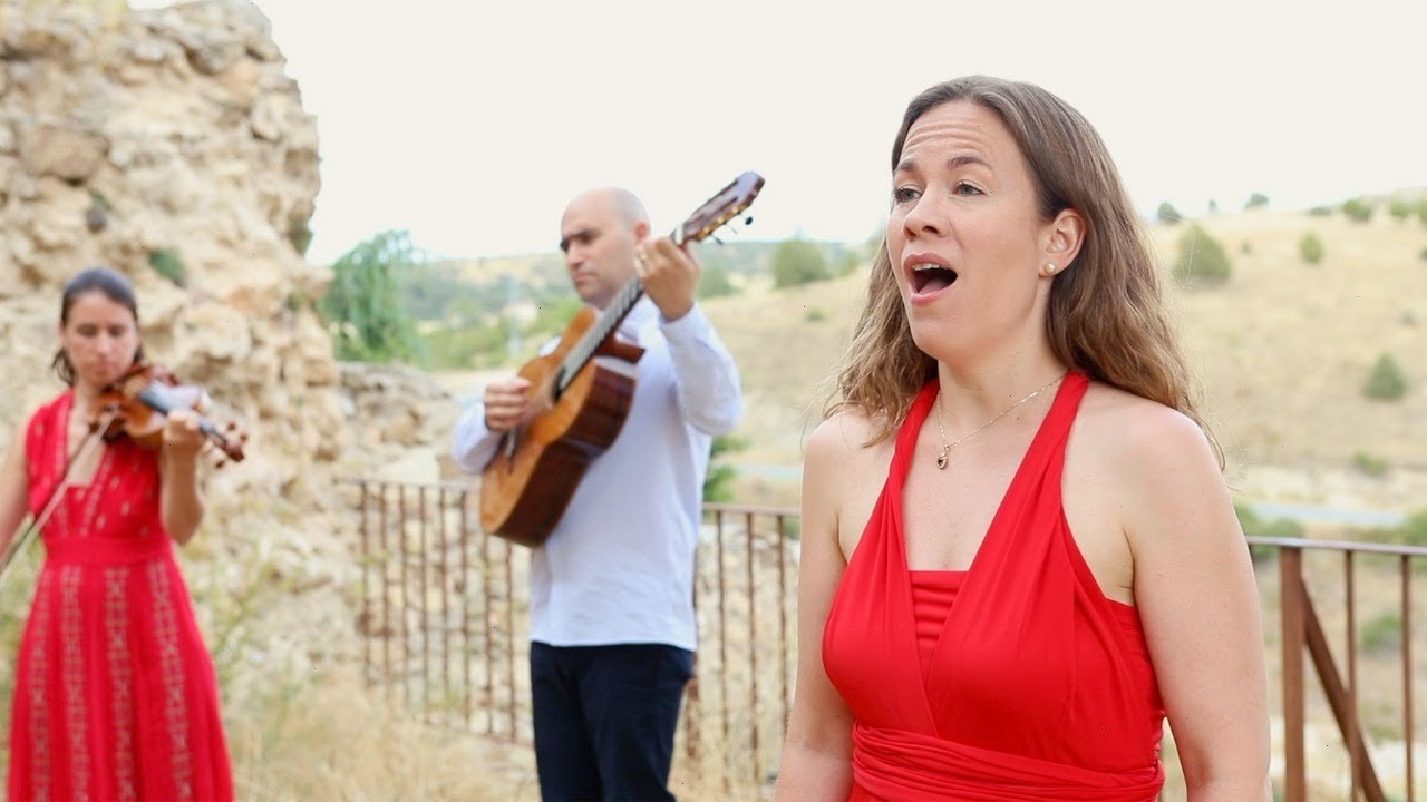 Secretos Quero Descuvrir from Sephardic Songs The Aglaia Trio