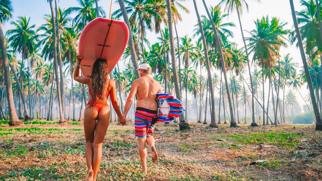 SURFING IN PARADISE WITH FLYING STINGRAYS!! (MEXICO)