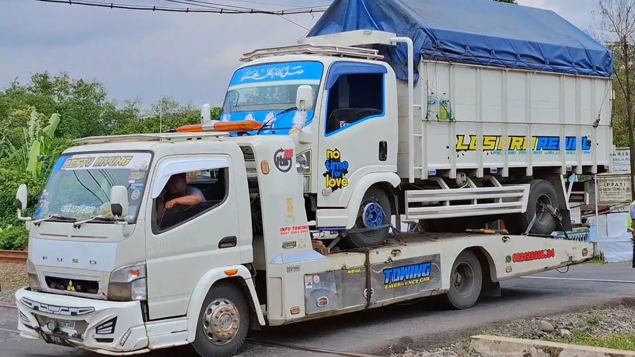 mobil truk tronton besar truck container truck tangki bbm pertamina flatbed dump truck trailer