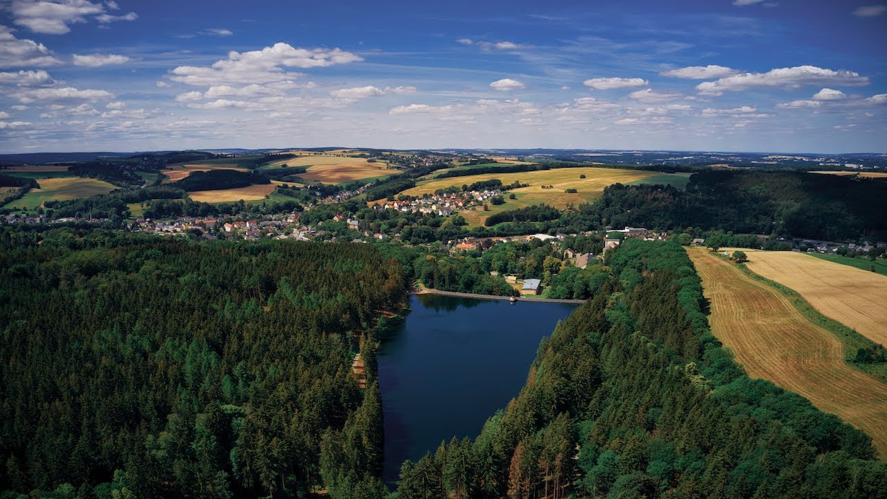 DJI Mavic 2 Pro - 4k cinematic - Talsperre Einsiedel ( Germany)